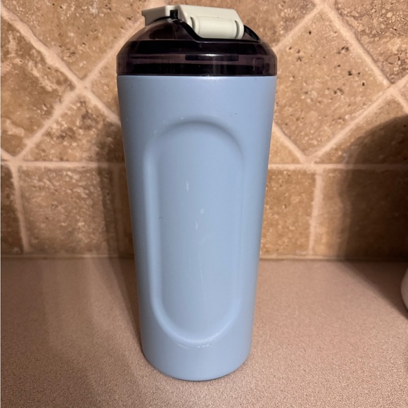 BrüMate Multishaker in High Tide - Picture 4 of 12